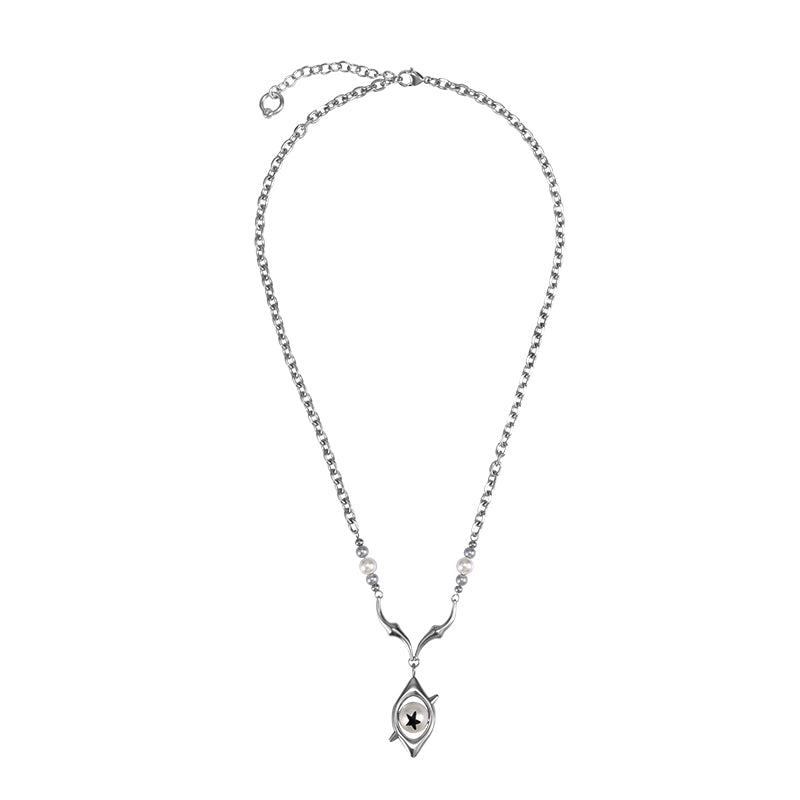 Gradient Eye Pearl Necklace