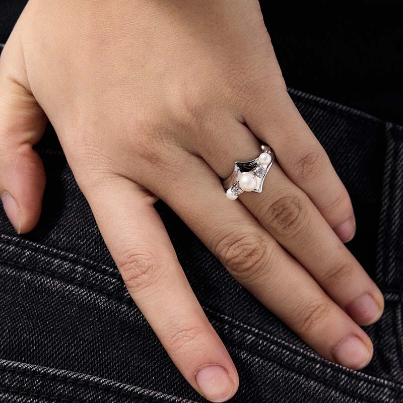 Knight Armor Beaded Ring