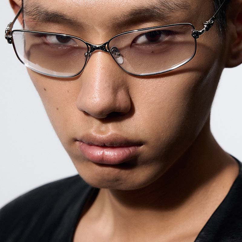 Full-Frame Metal Sunglasses