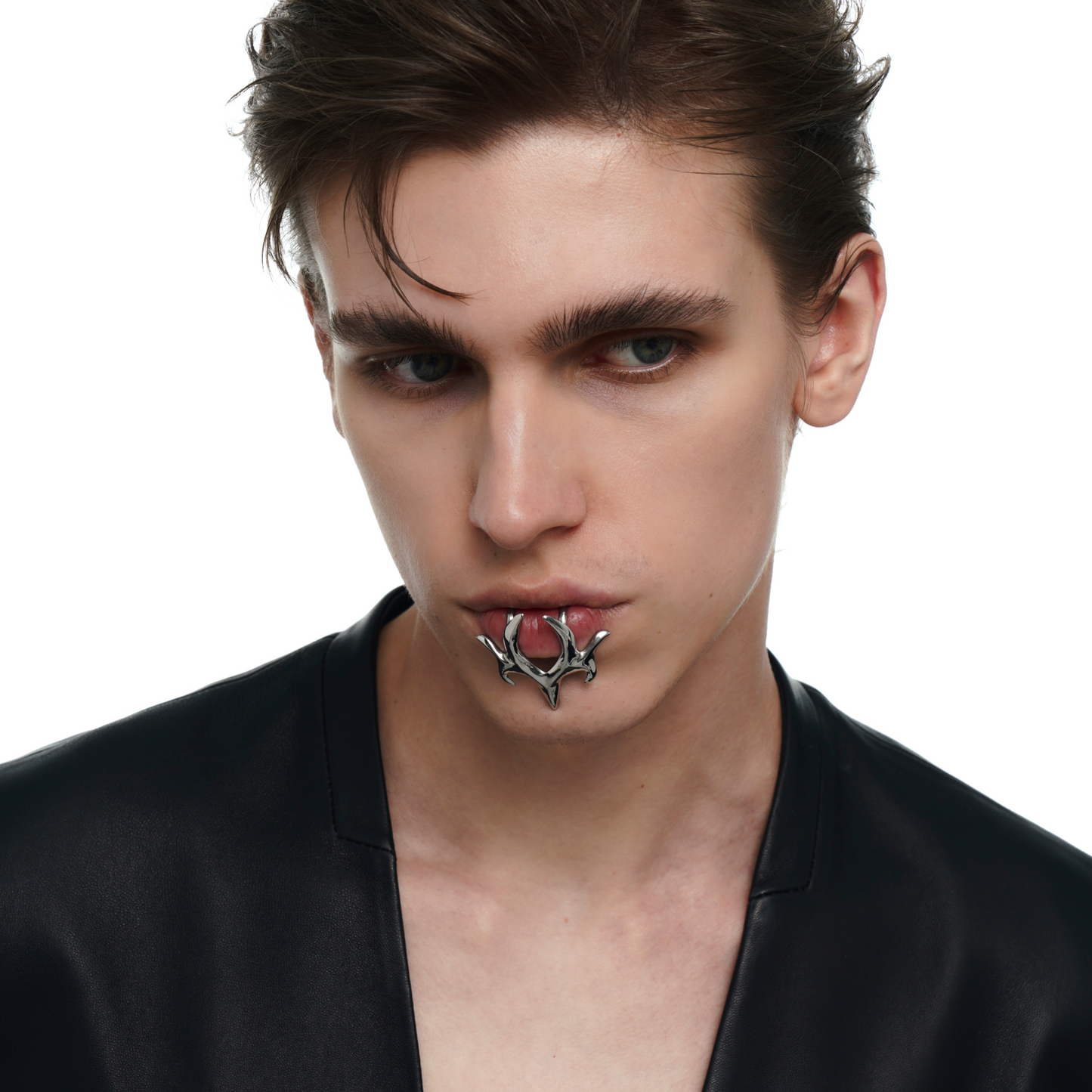 Streamlined Non-Piercing Lip Ring