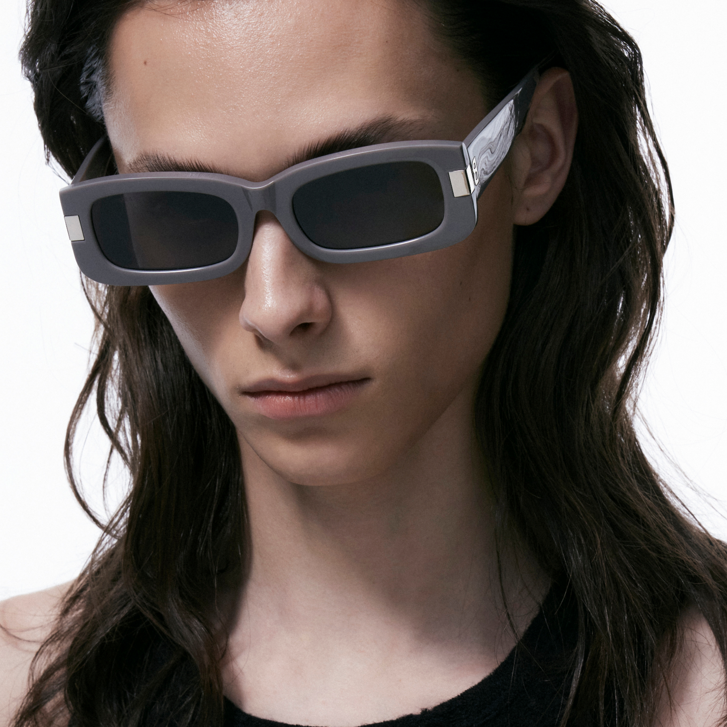 Narrow Frame B Square Sunglasses (Dark Grey)