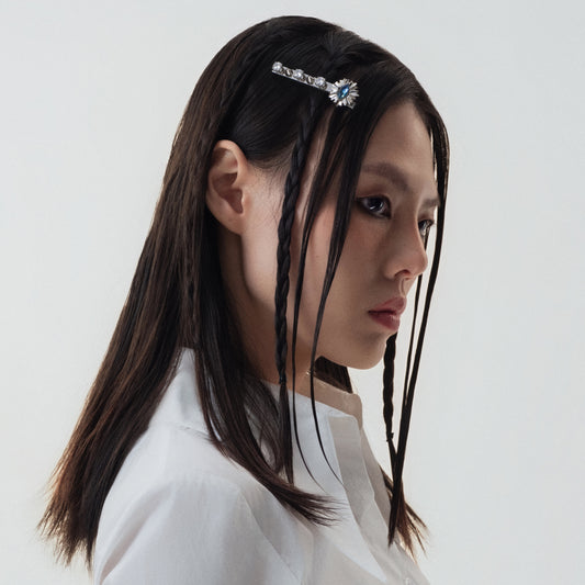 Cornflower Emblem Hair Clip