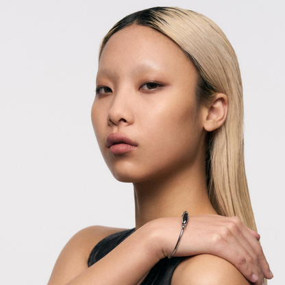 Snake Pattern Black Onyx Bracelet