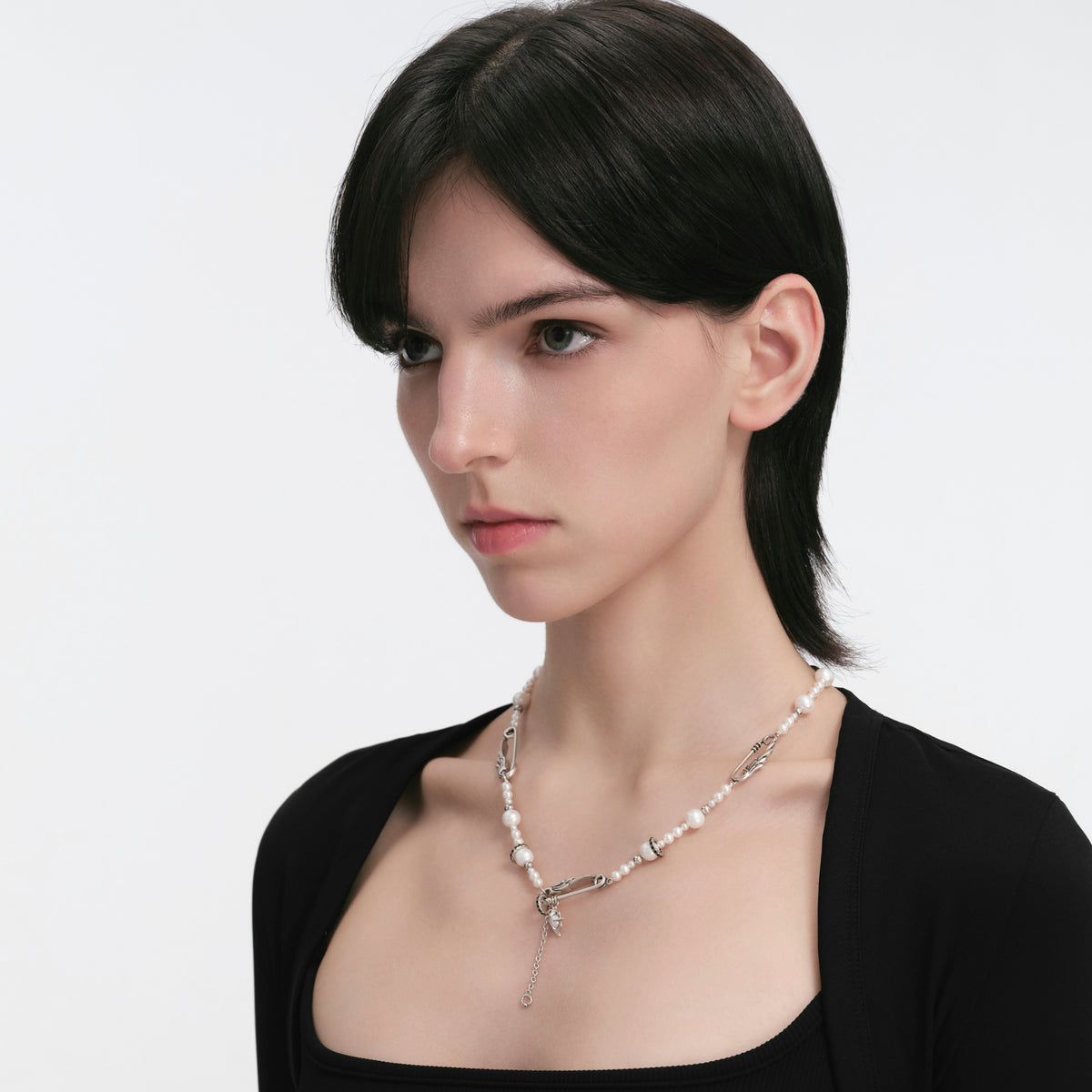 S925 Booby Bird Pin Pearl Necklace