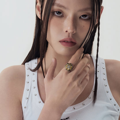 Prom Emblem Rotating Ring