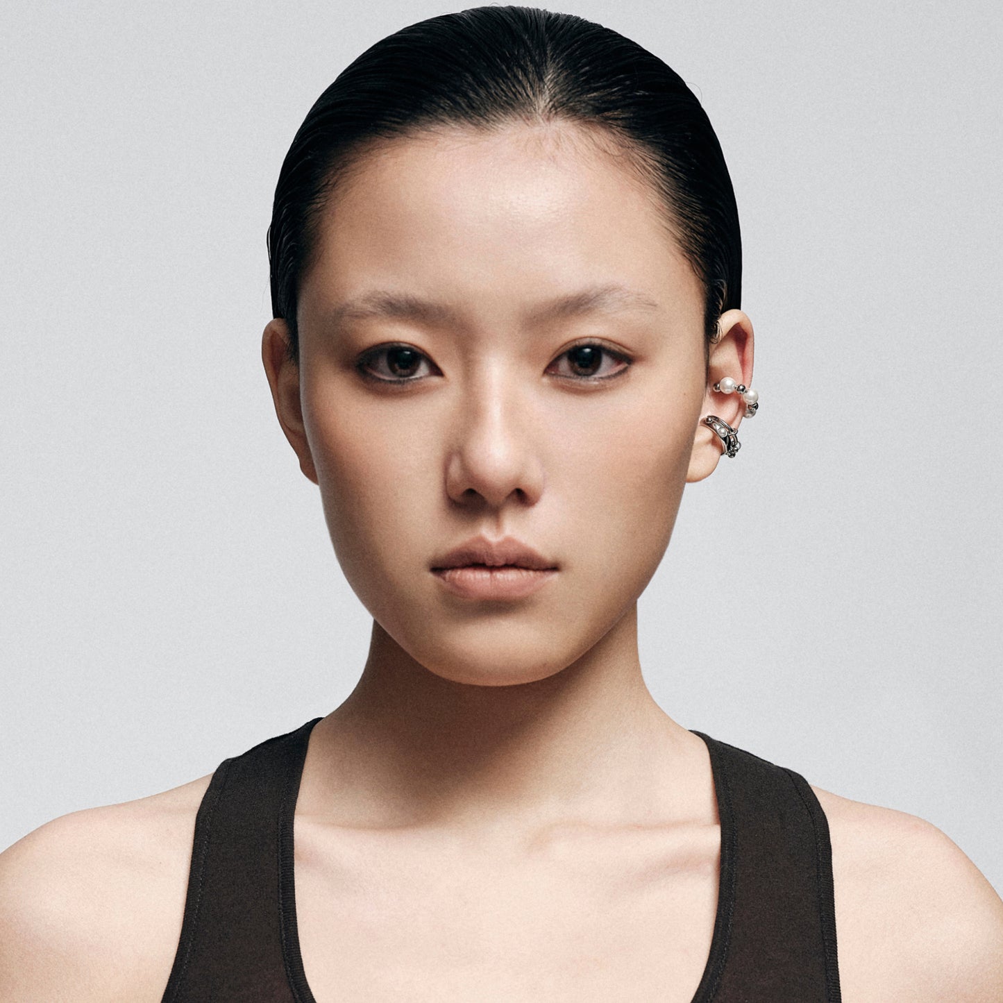 Crystal & Pearl Combination Ear Clip