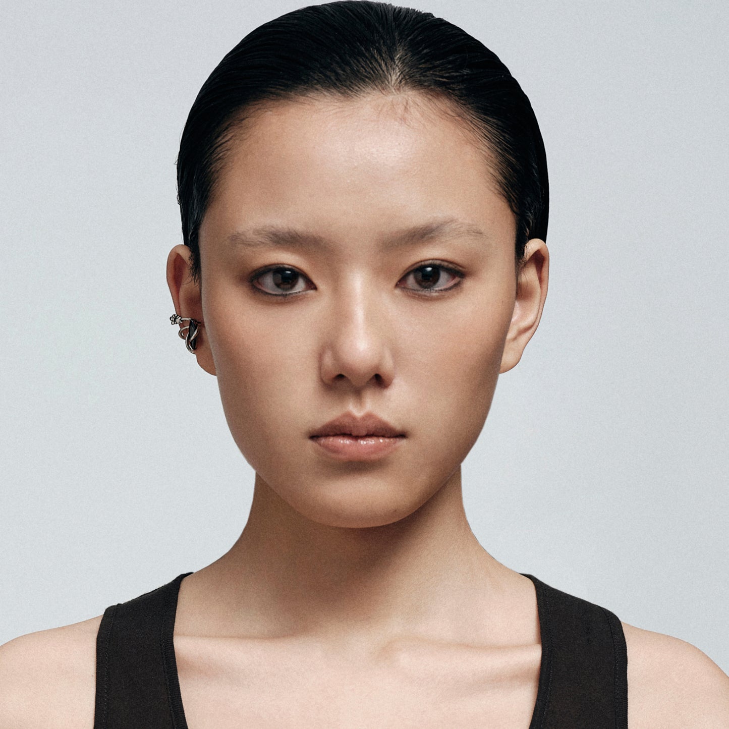 Night Cat Claw Ear Cuff