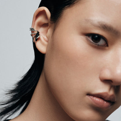 Night Cat Claw Ear Cuff