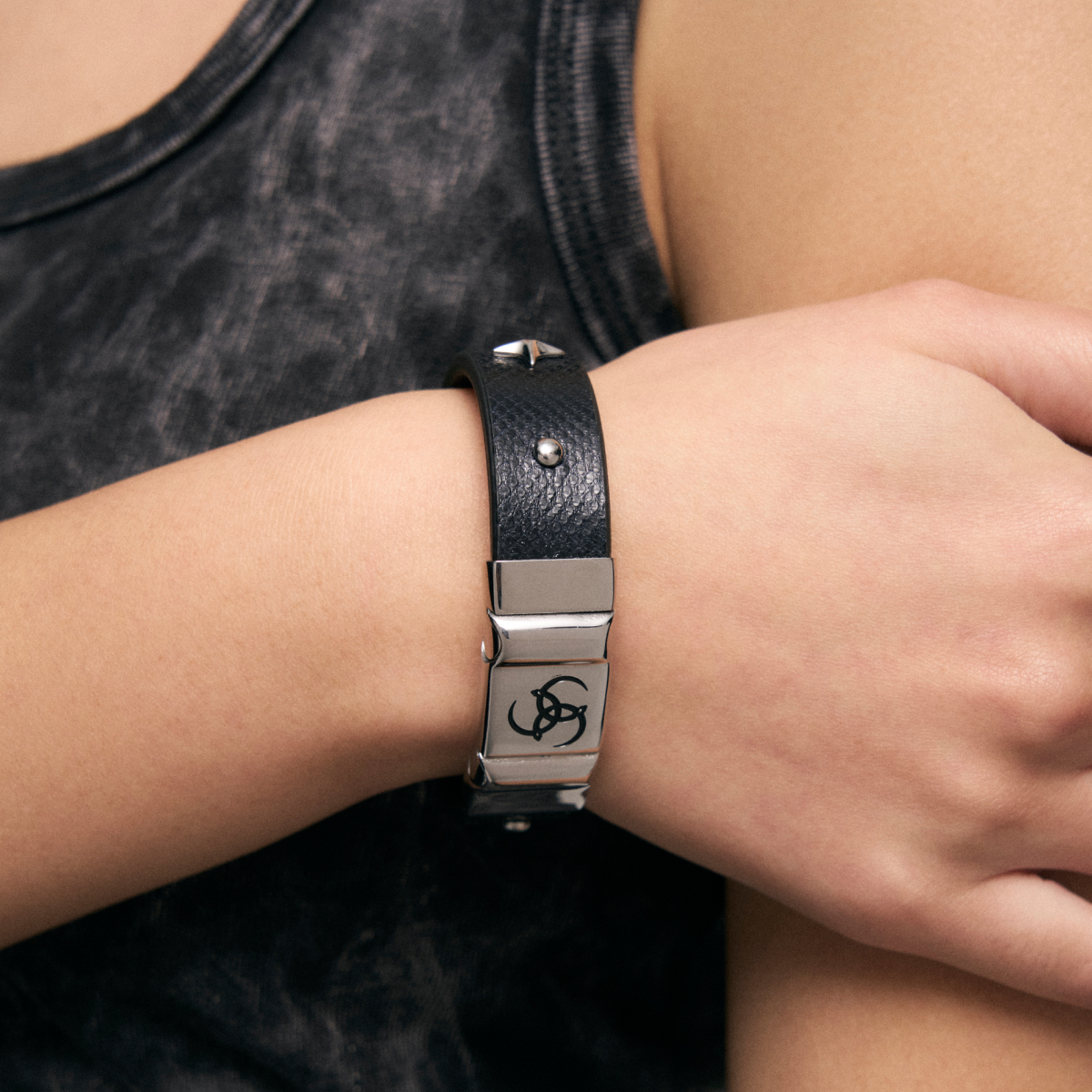 Triple Serpent Ring Snake Pattern Bracelet