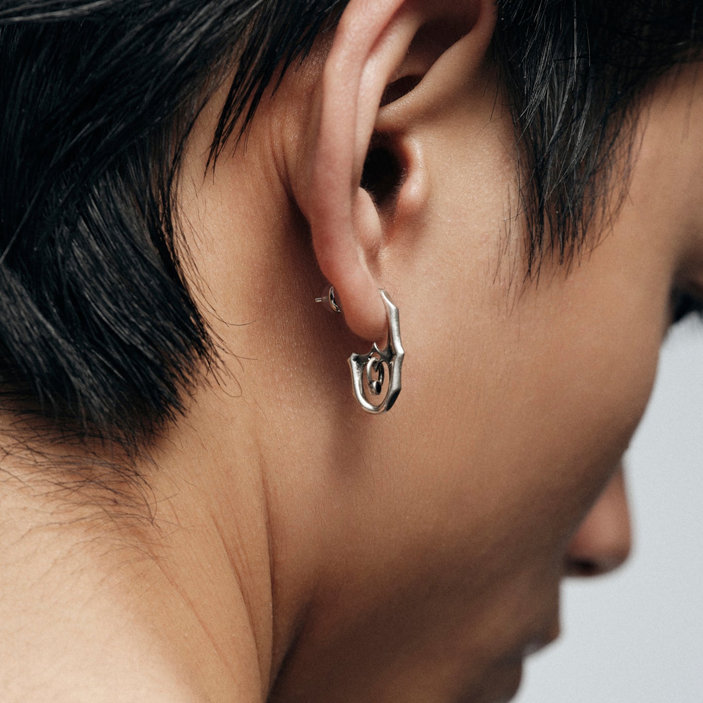 Warthog Snout Stud Earring (Single)