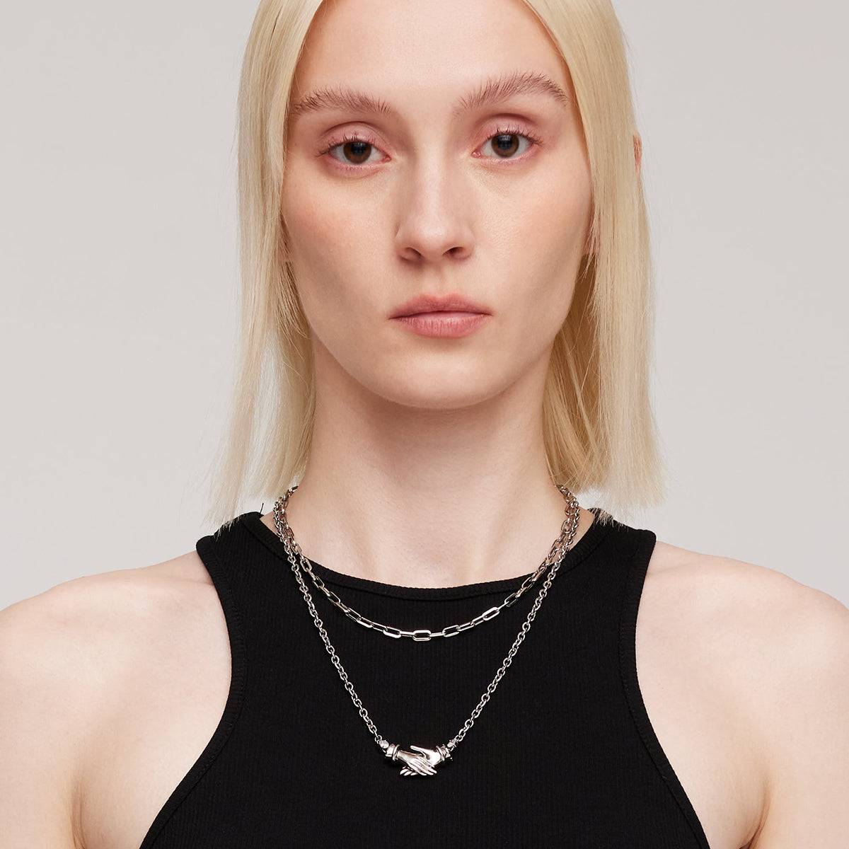 BLACK GLOVES  BLACK GLASS DOUBLE MAGIC GLOVES MAGNETIC PENDANT NECKLACE