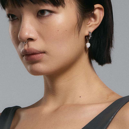 S925 Sterling Silver Pearl Skull Punk Drop Earring (Left, Single)