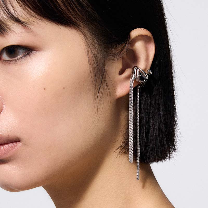 Knight Armor Tassel Ear Cuff