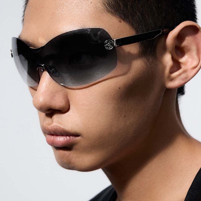 One-Piece Curved Shield Sunglasses