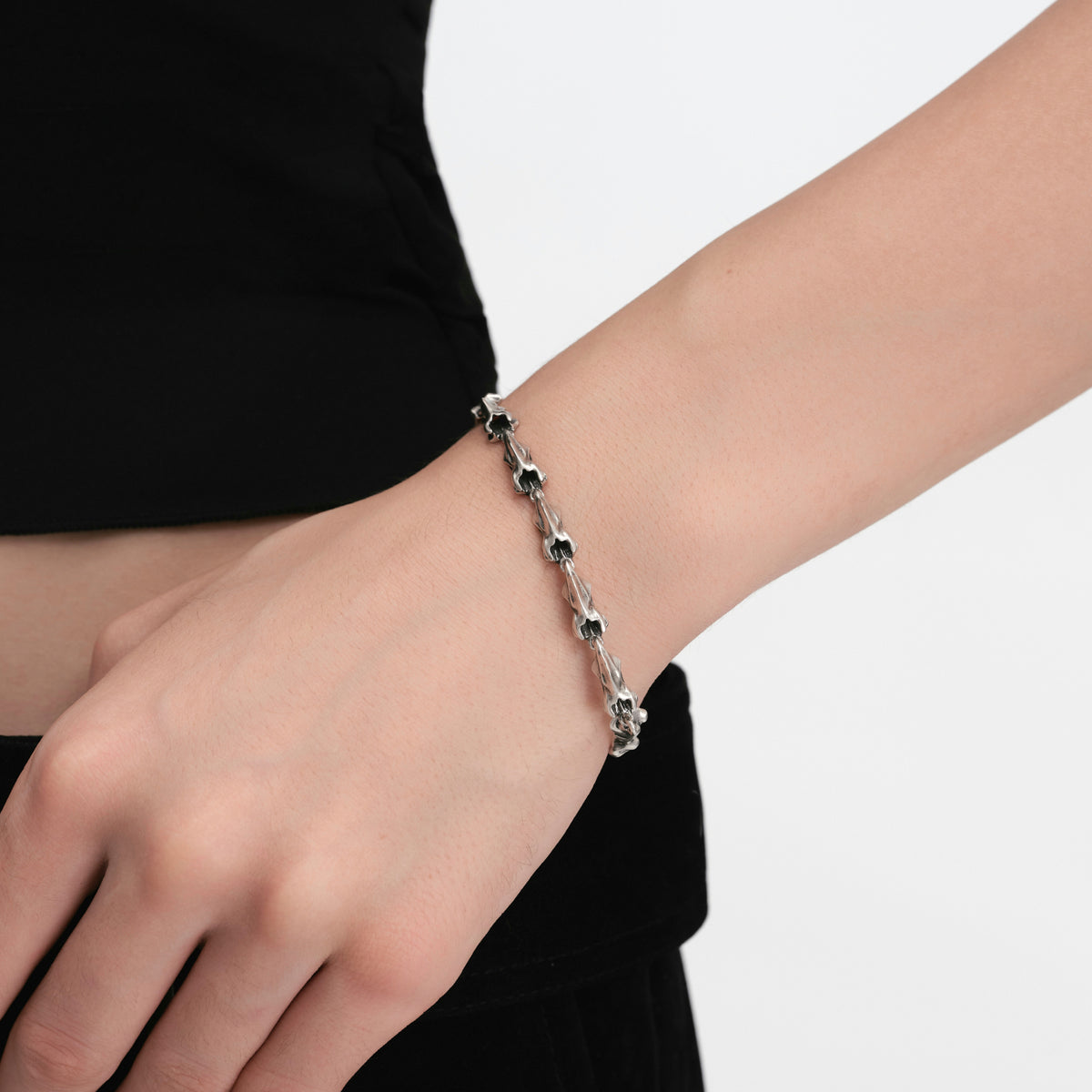 S925 Night Cat Bone Bracelet