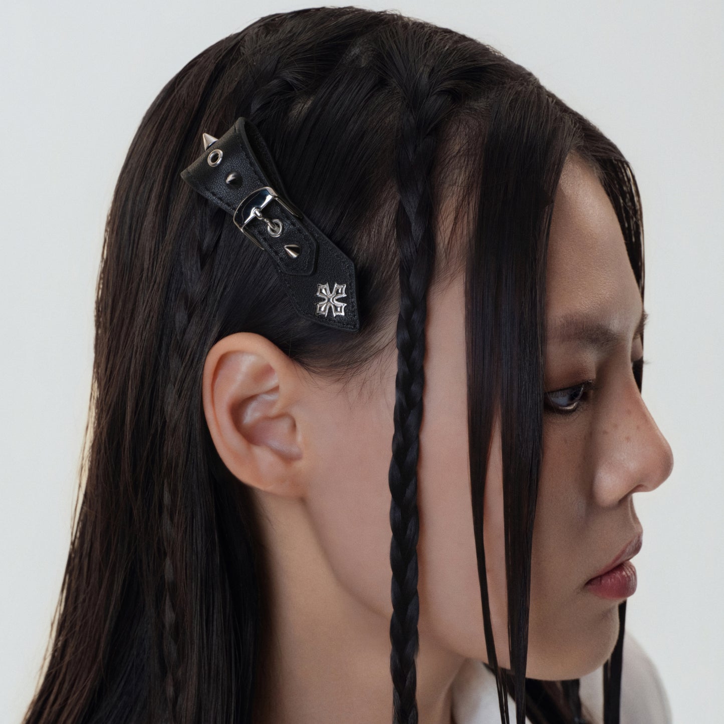 Crossflower Leather Tie Hair Clip