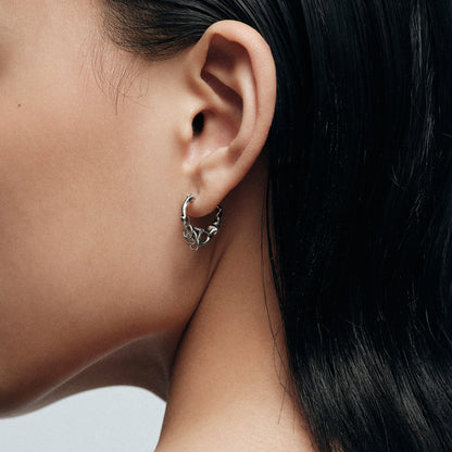 Night Cat Bone Joint Hoop Earring (Single)