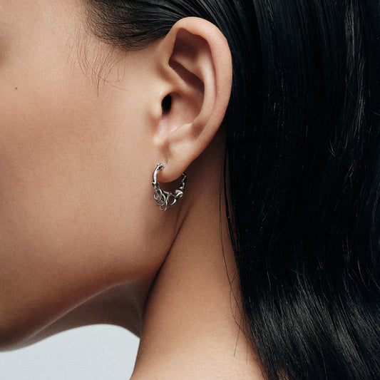 Night Cat Bone Joint Hoop Earring (Single)