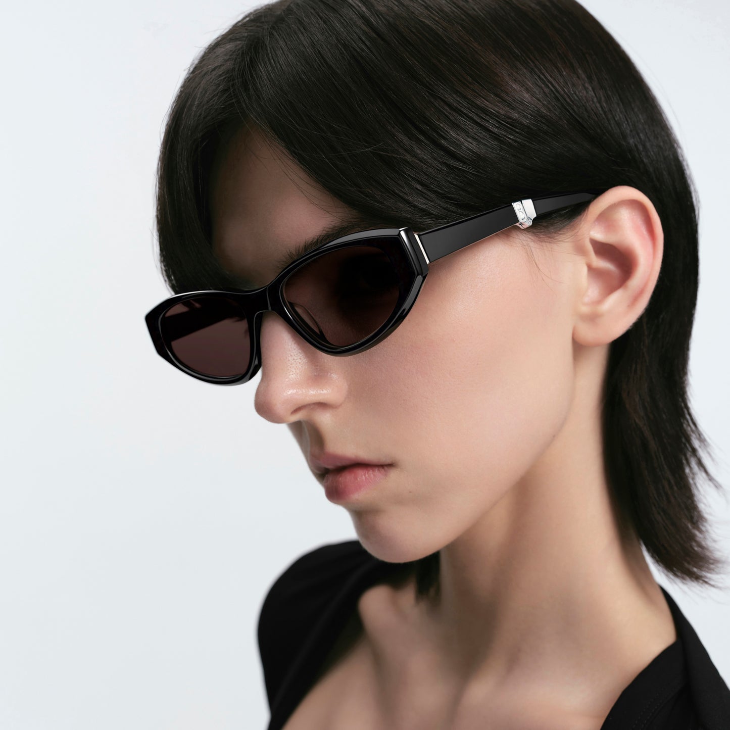 Slim Square Folding Sunglasses – Grey Photochromic