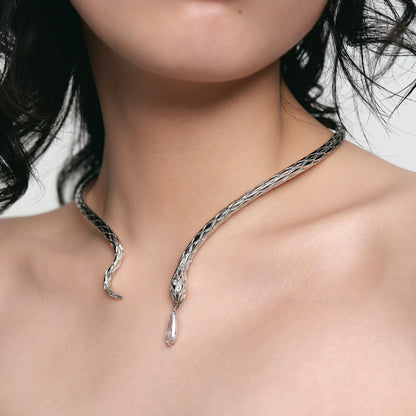 Triple Serpent Pendant Collar