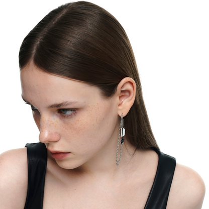 Lover's Interlock Faceted Rhinestone Lock Earring