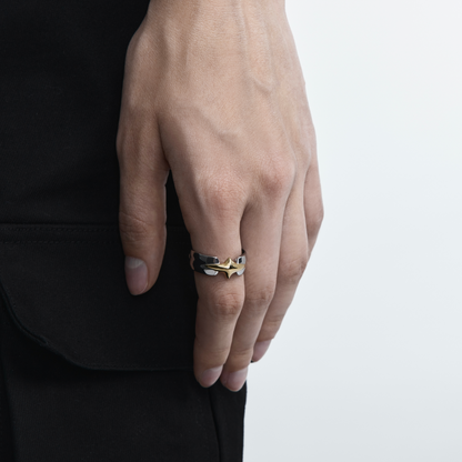 Intrusion Three-Dimensional Starburst Decorated Ring