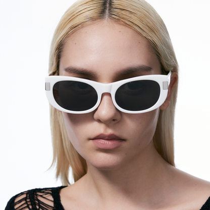 Cat-Eye B Square Sunglasses (White)