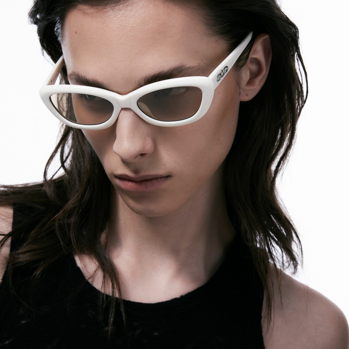 White Vintage Cat Eye sunglasses Milky White Retro-Vintage Low Bridge Fit Cat-Eye Mirrored  main image 2