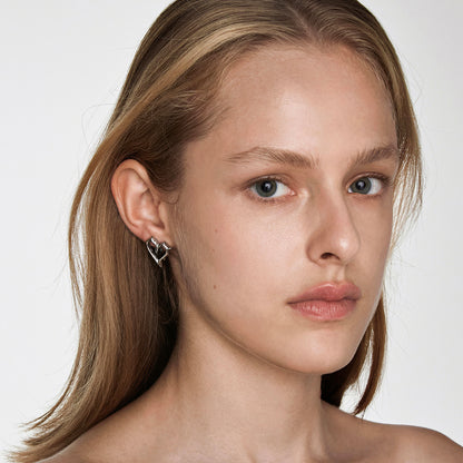 Lover Series Black Zirconia Heart Earrings