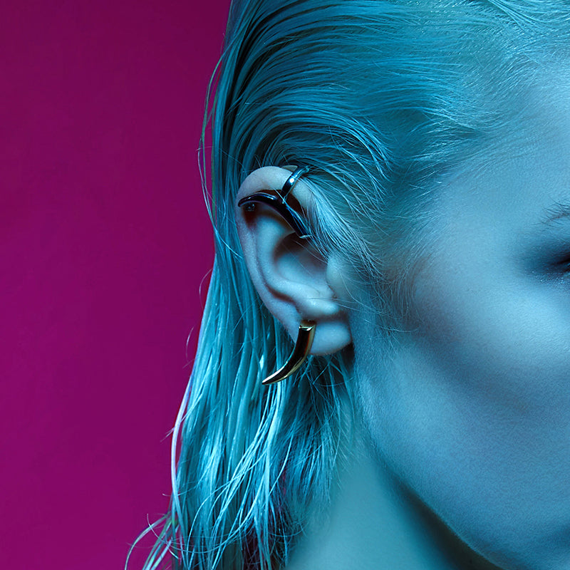 Dreamland DC mini Crescent Shape Cuff Earrings（Right）